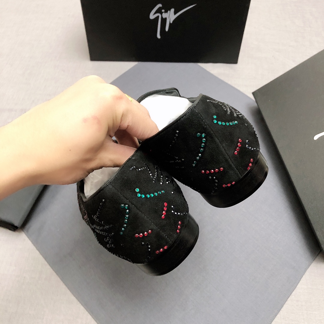 Giuseppe Zanotti Slip-on 4 - vstockx