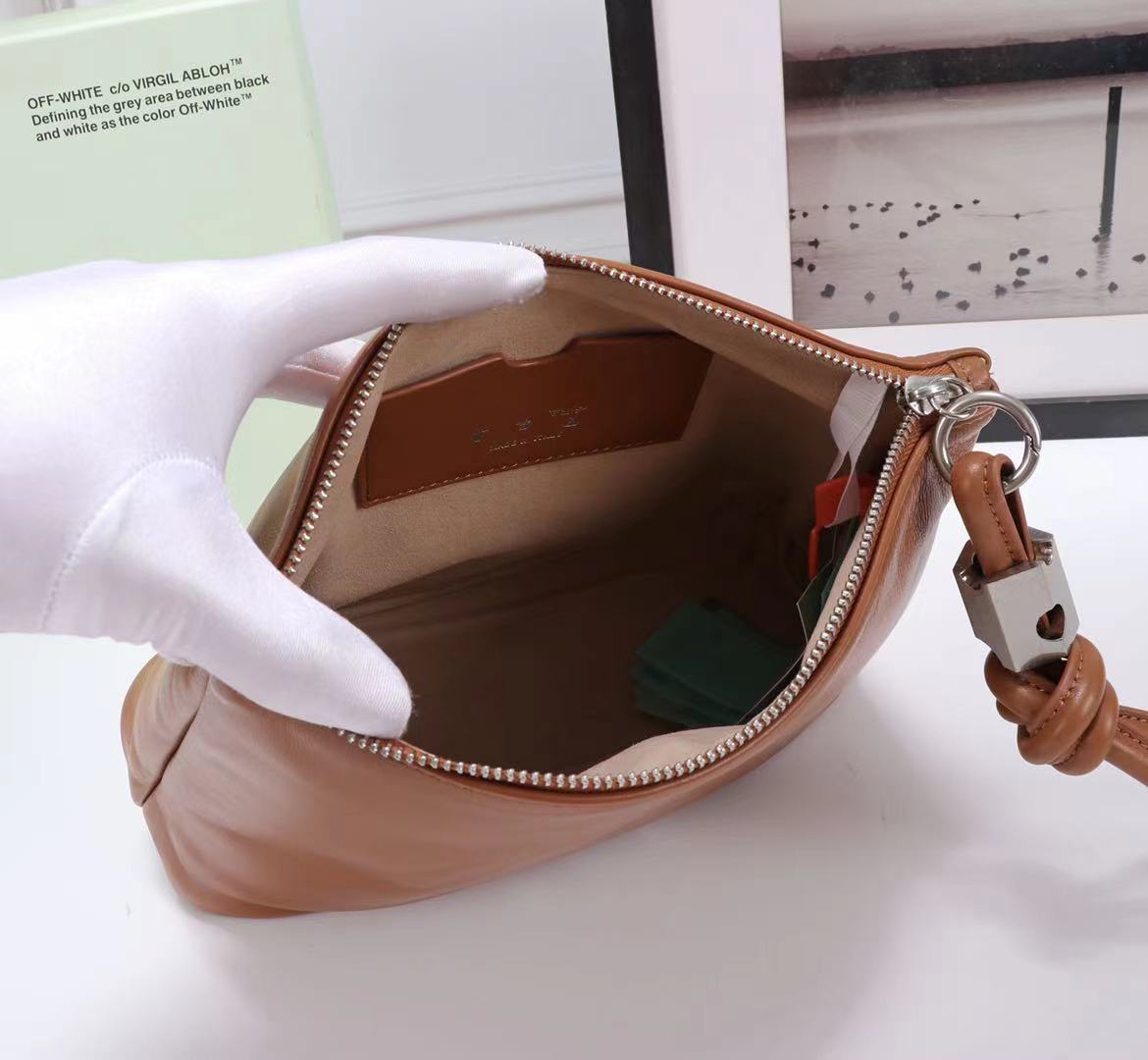 handbags OFF-White 553  4553760  size:17*14*7cm - vstockx