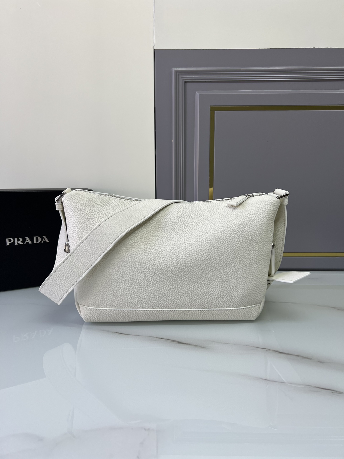 handbags prada 2VH165 26*23*11 - vstockx