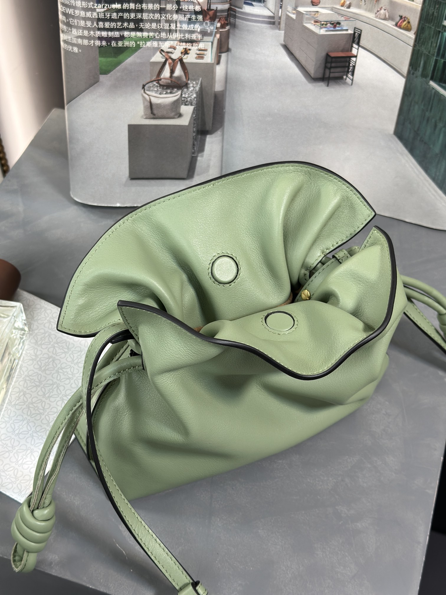 Handbags LOEWE mini flamenco clutch size:22.5-18-9 cm - vstockx