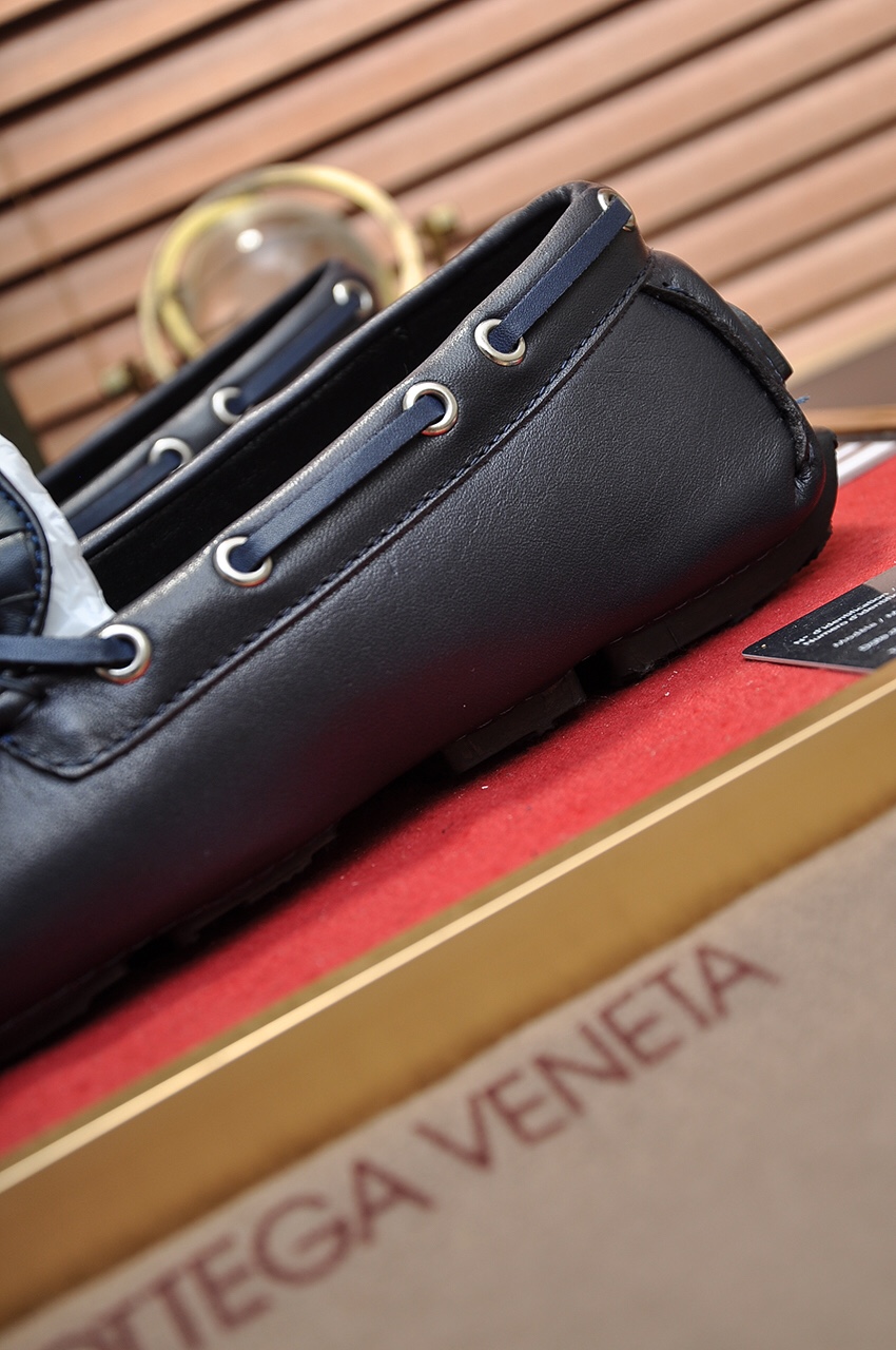 Bottega Veneta Intrecciato Leather Loafers 7 - vstockx