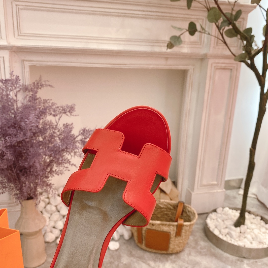 Hermes Sandals 52 - vstockx
