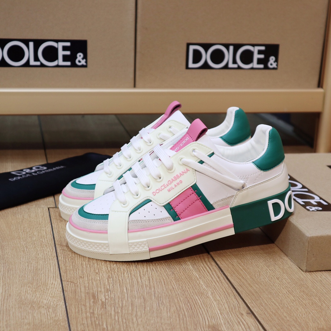 Dolce & Gabbana Low Tops Sneakers 79 - vstockx