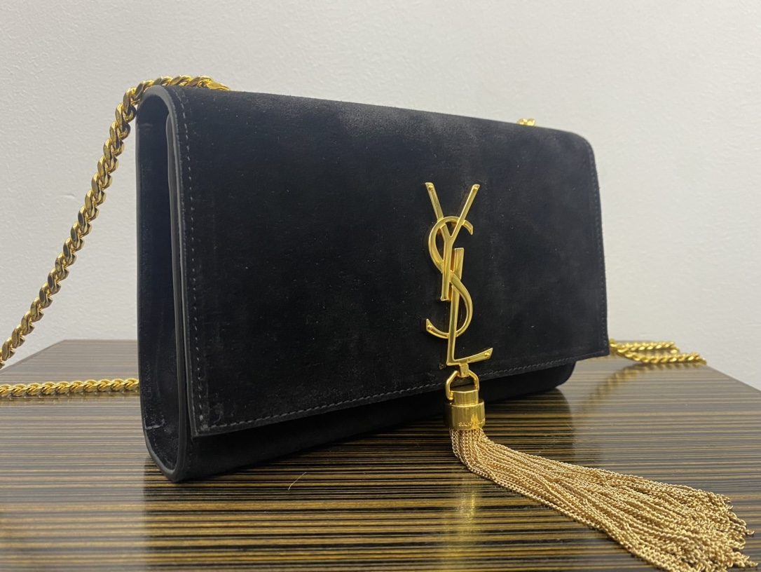 Handbags SAINT LAURENT 474366 size 20x15x7 cm - vstockx