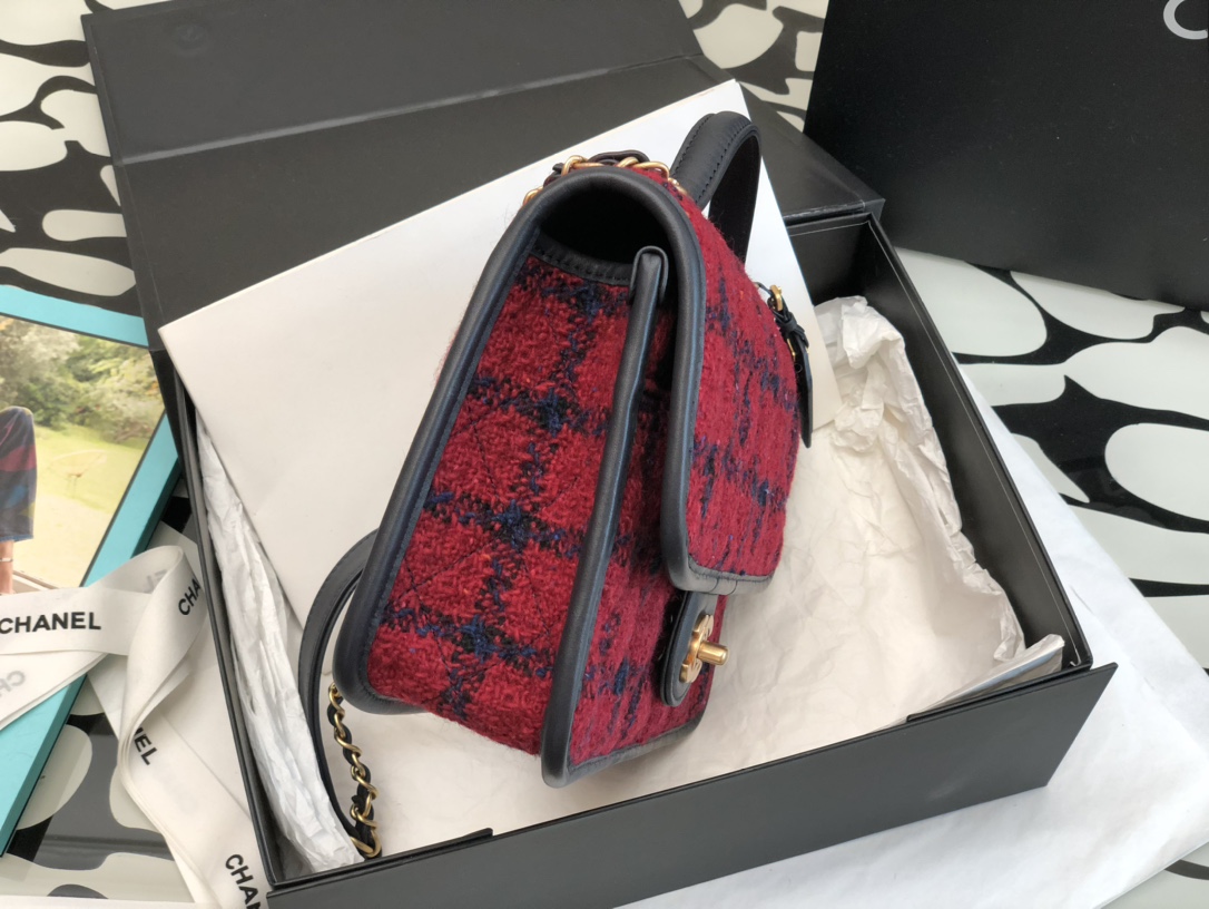 Handbag Chanel size 25*21*7* cm - vstockx