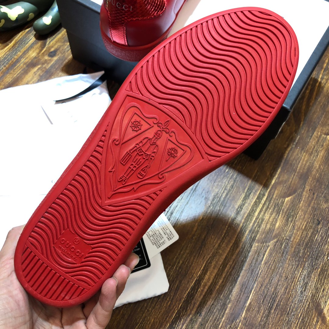 Gucci Ace Embroidered Bee - vstockx