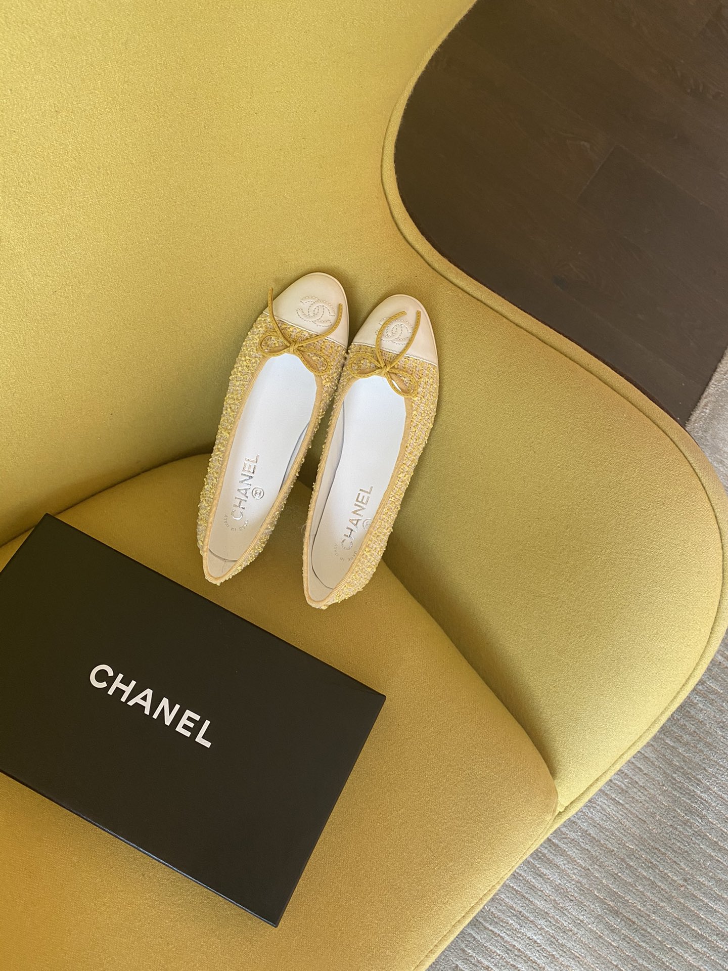 Chanel Ballerinas Fabric & Grosgrain 39 - vstockx