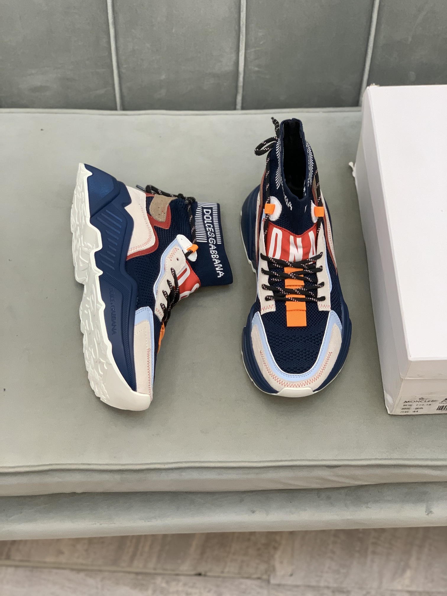 Dolce & Gabbana High-Tops chunky sneakers 8 - vstockx