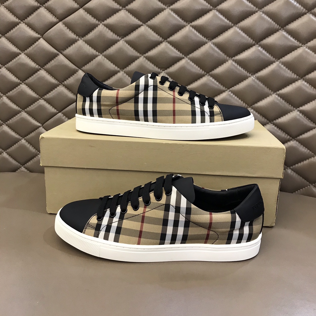 Burberry Perforated Check Sneaker 48 - vstockx