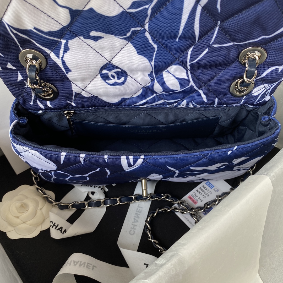 Handbag Chanel AS3521 size 15X24.5X5 cm - vstockx