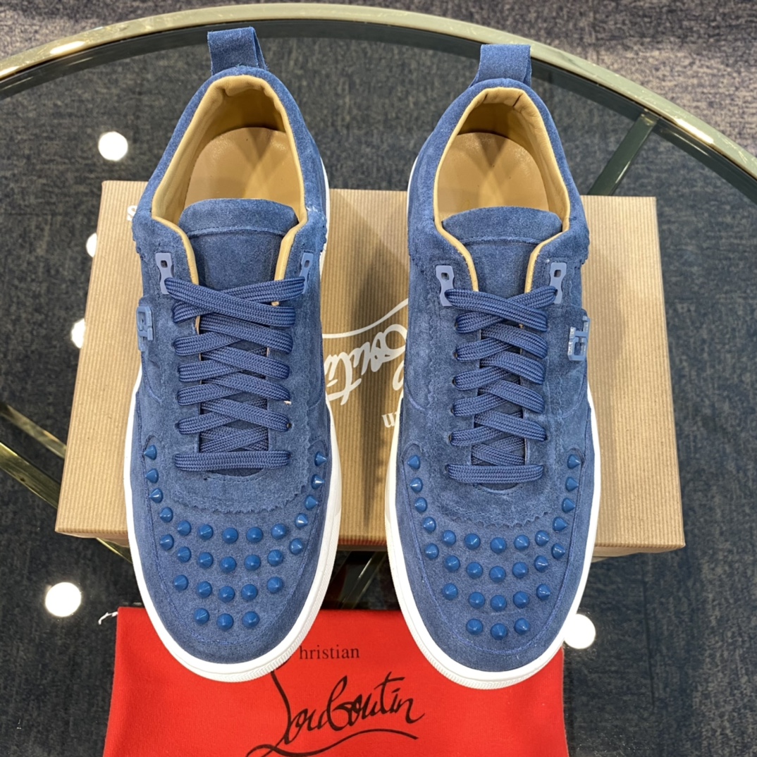 Christian Louboutin Happyrui Spikes Flat Sneakers 3 - vstockx
