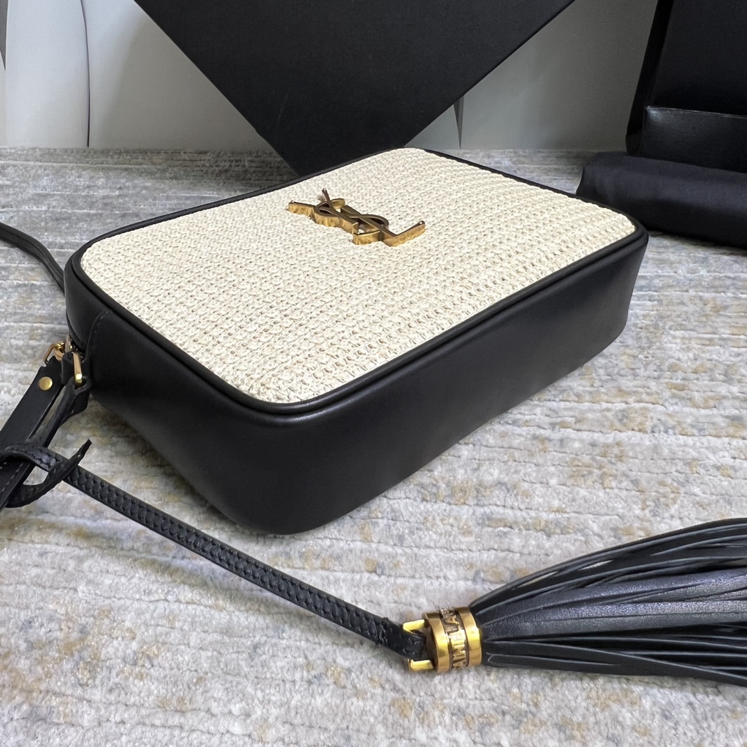 Handbags SAINT LAURENT 520534 size 23x16x6 cm - vstockx