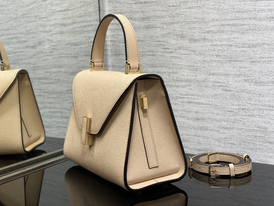 Handbag VALEXTRA size *'* - vstockx