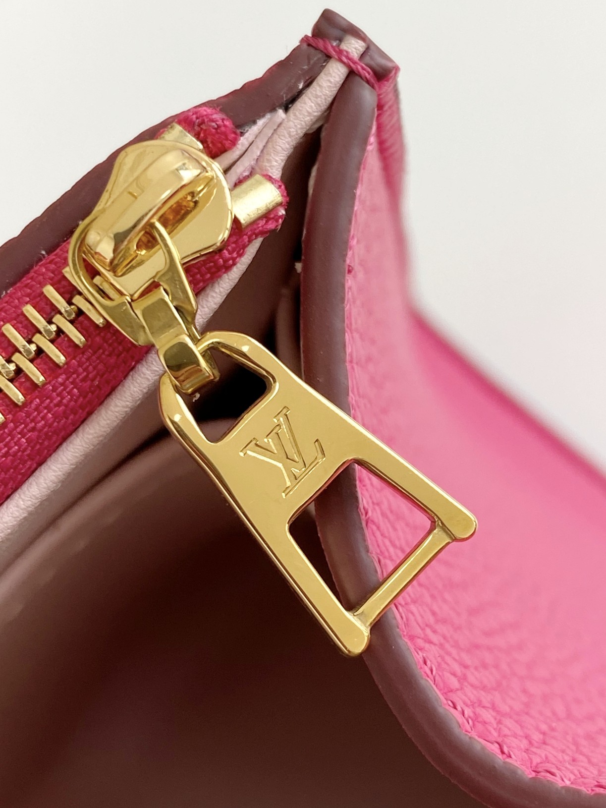 Handbag Louis Vuitton M57090 size 29.0  21.0  12 cm - vstockx