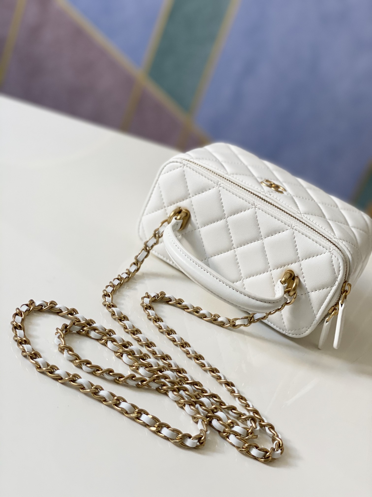 Handbag chanel 81118 size 9.5 17 8 cm - vstockx