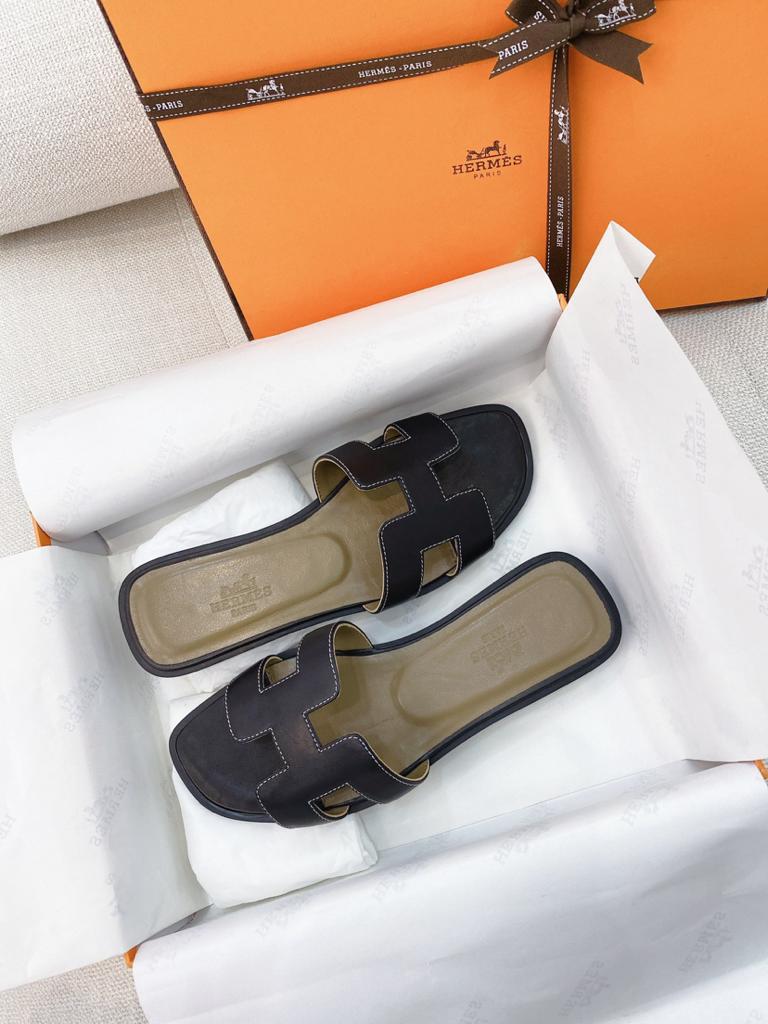 Hermes Sandals 84 - vstockx