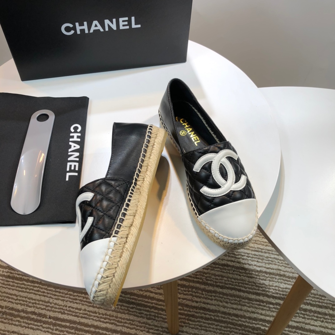 Chanel Loafers 60 - vstockx