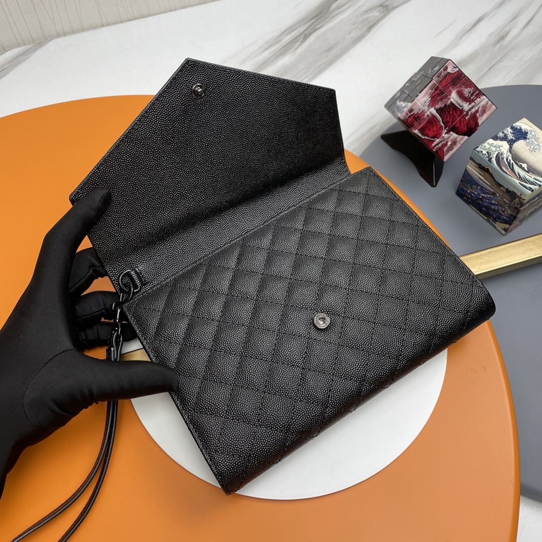 Handbags SAINT LAURENT 617662 size 21x16x3 cm - vstockx