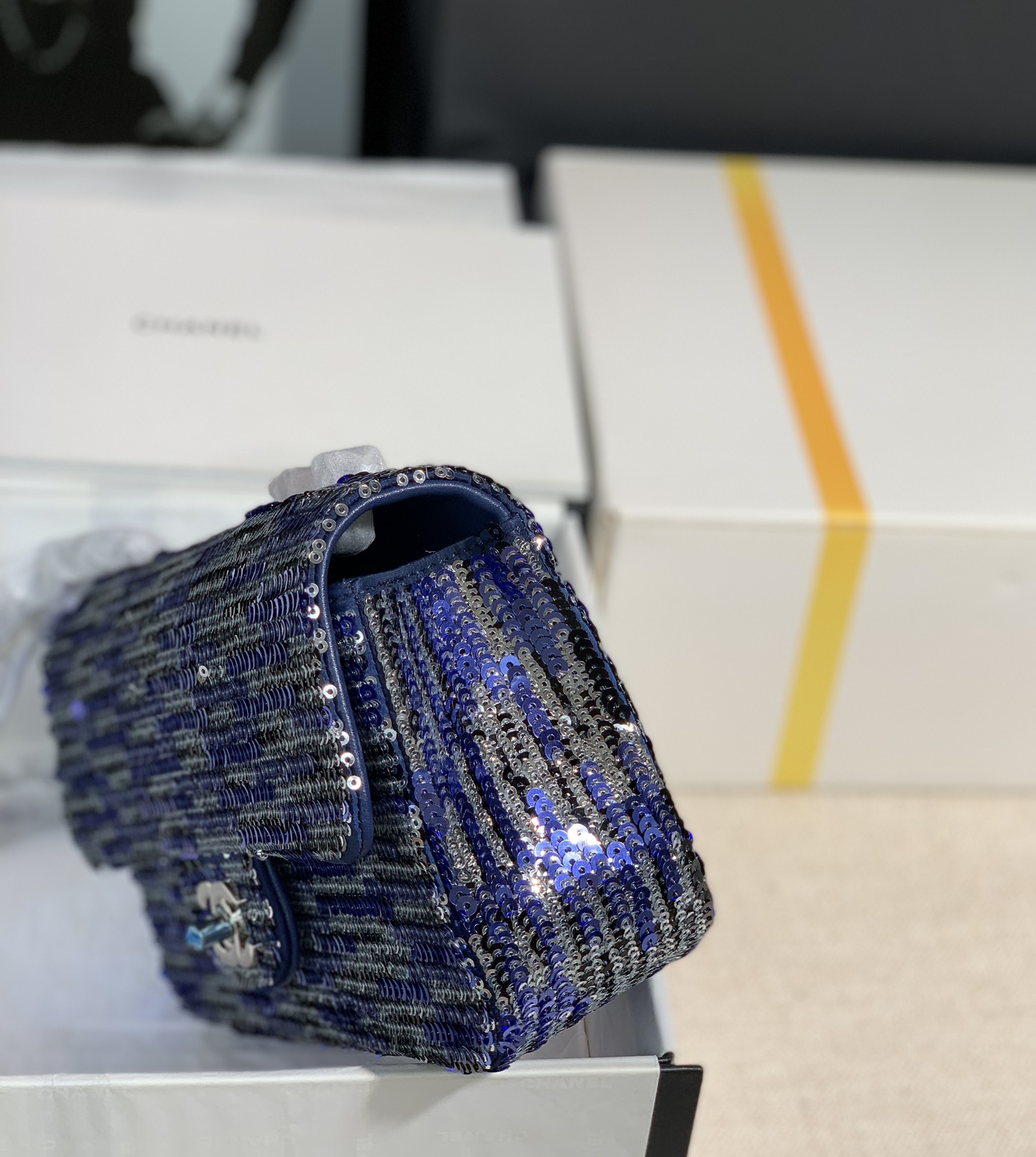 Handbag Chanel size 19 Cm - vstockx