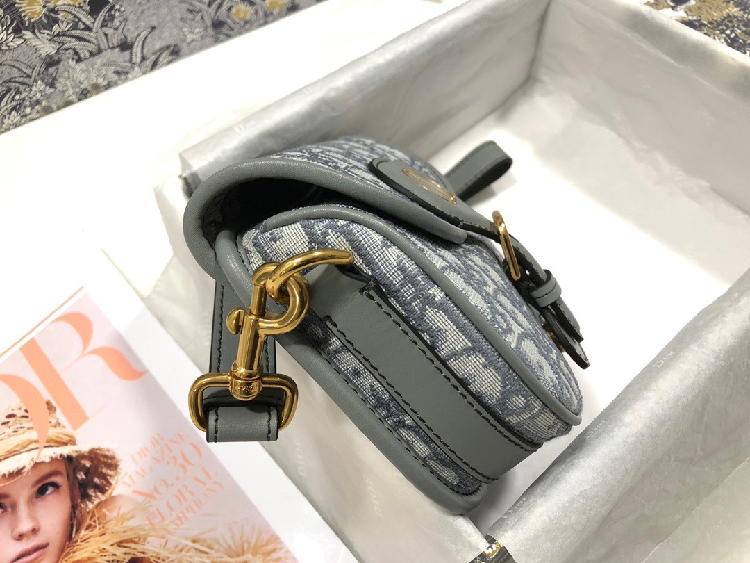 Handbag Dior M9317 size 18*14*5 - vstockx