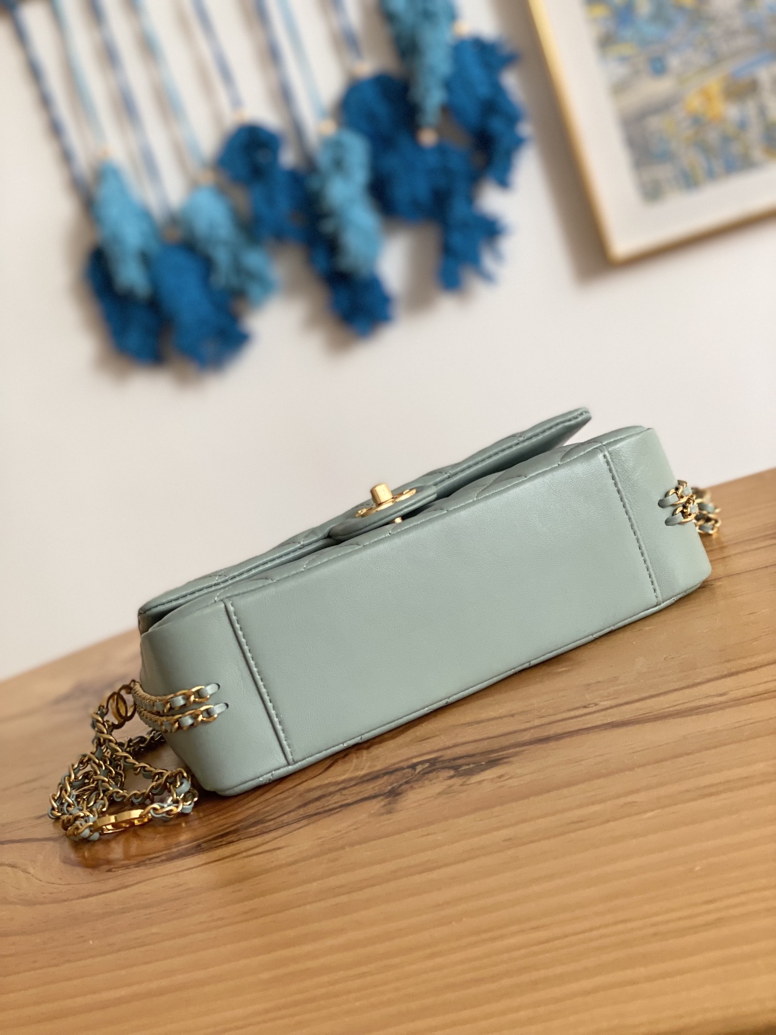 Handbag Chanel AS3777 size 16x24x8 cm - vstockx