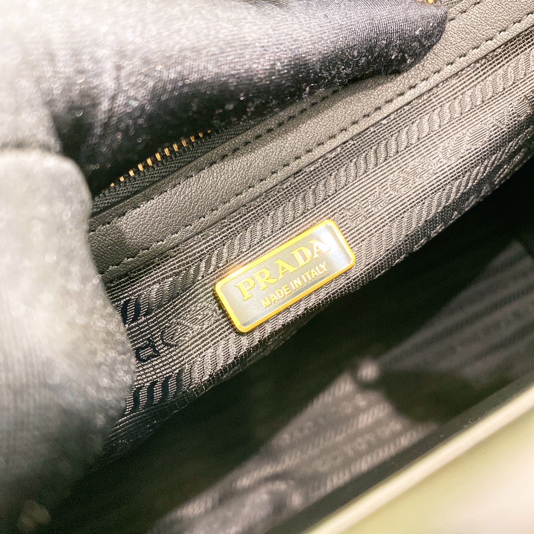 handbags prada 1BA335 size:33*26*11cm - vstockx