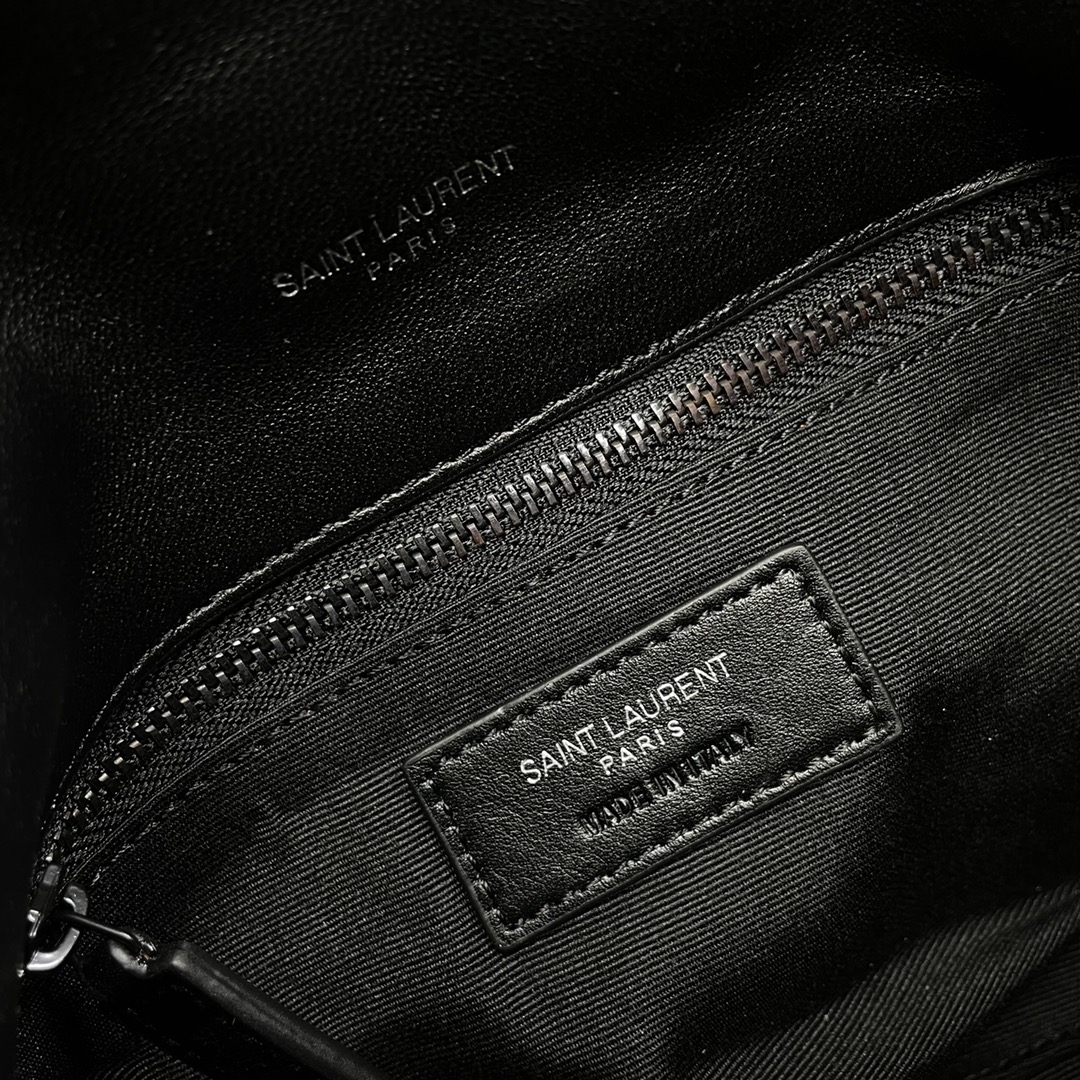 Handbags SAINT LAURENT 620333 size 23  15.5  8.5 cm - vstockx