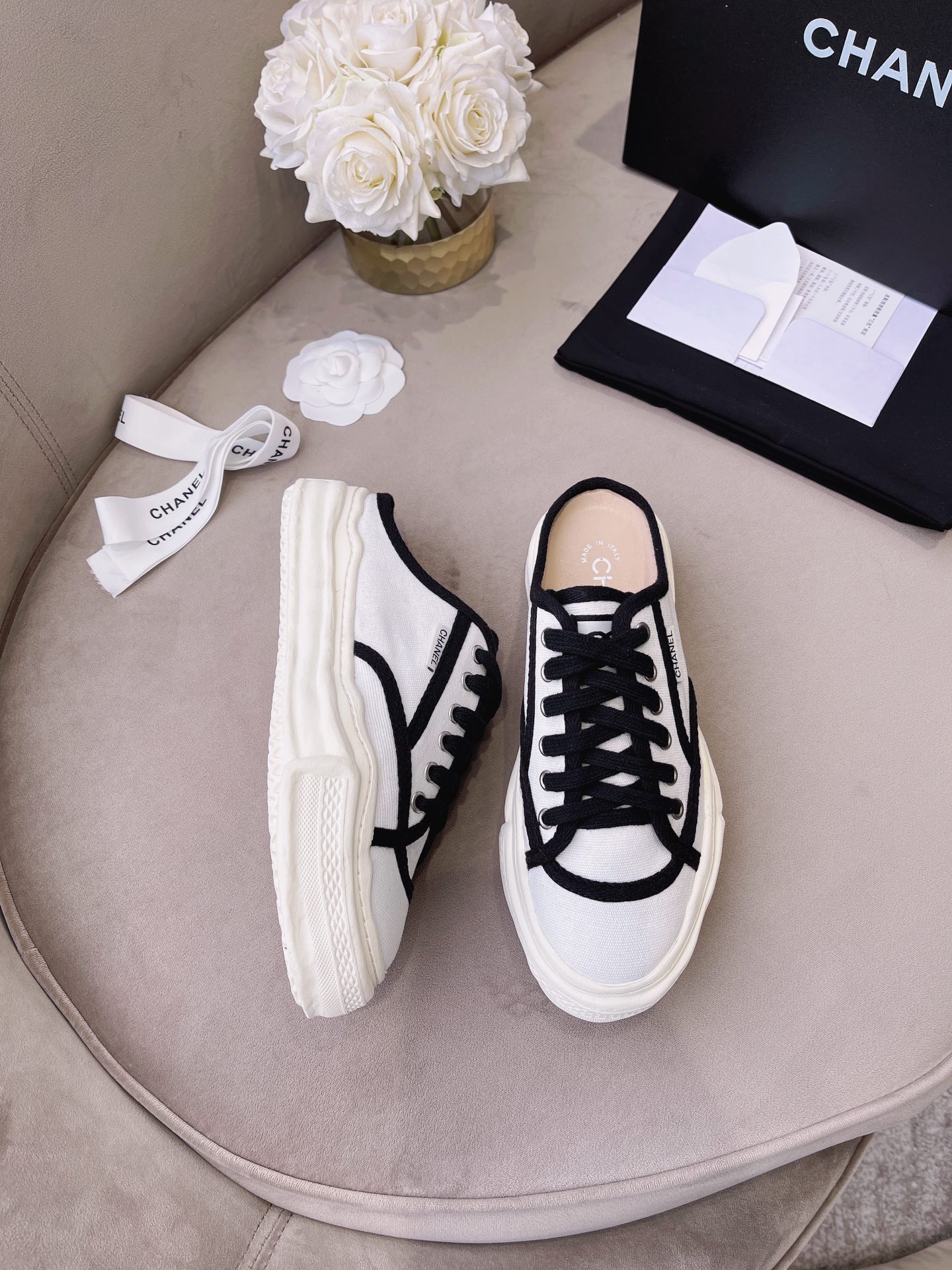 Chanel Platform Sneaker 24 - vstockx