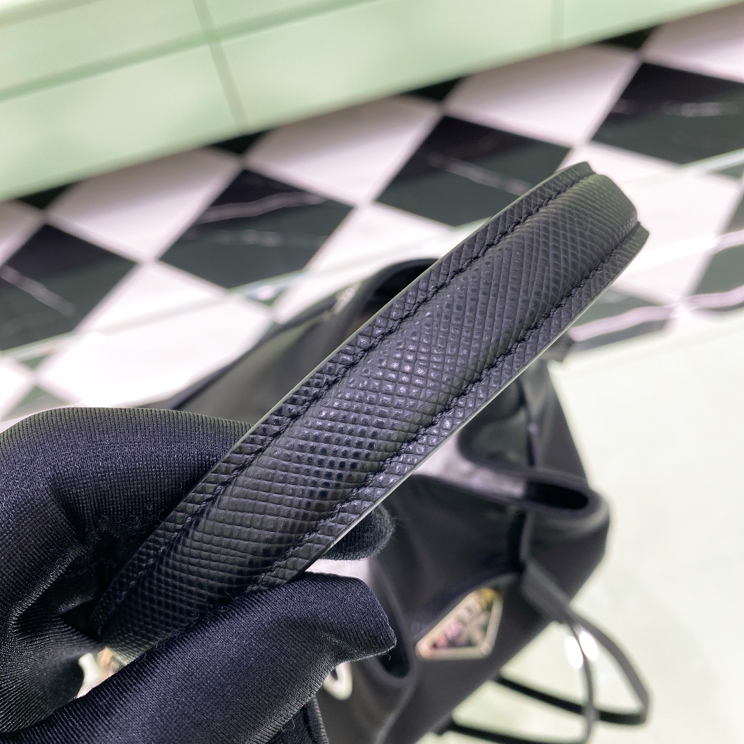 handbags prada 1BE055 24*23*12 - vstockx