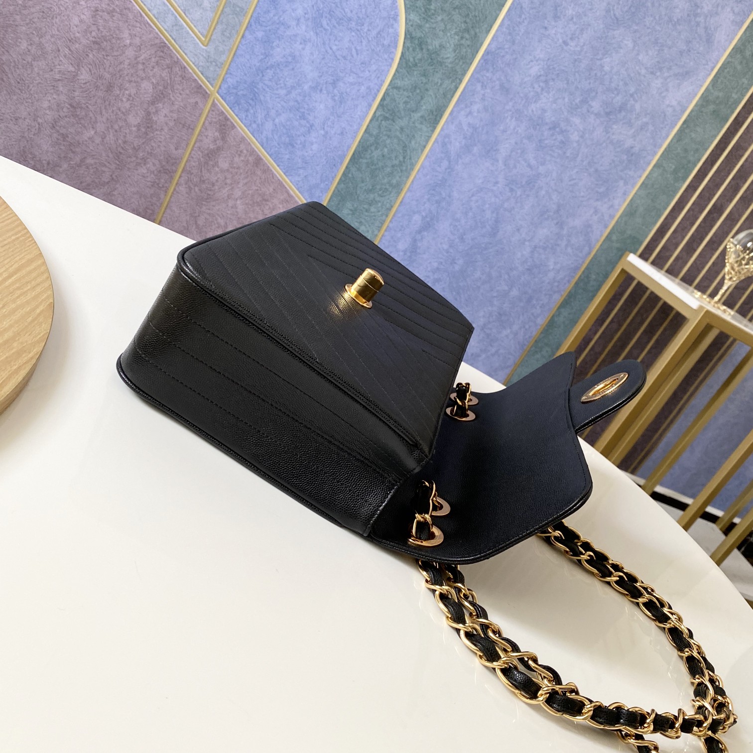 Handbag Chanel A88 size 30.21.8 cm - vstockx