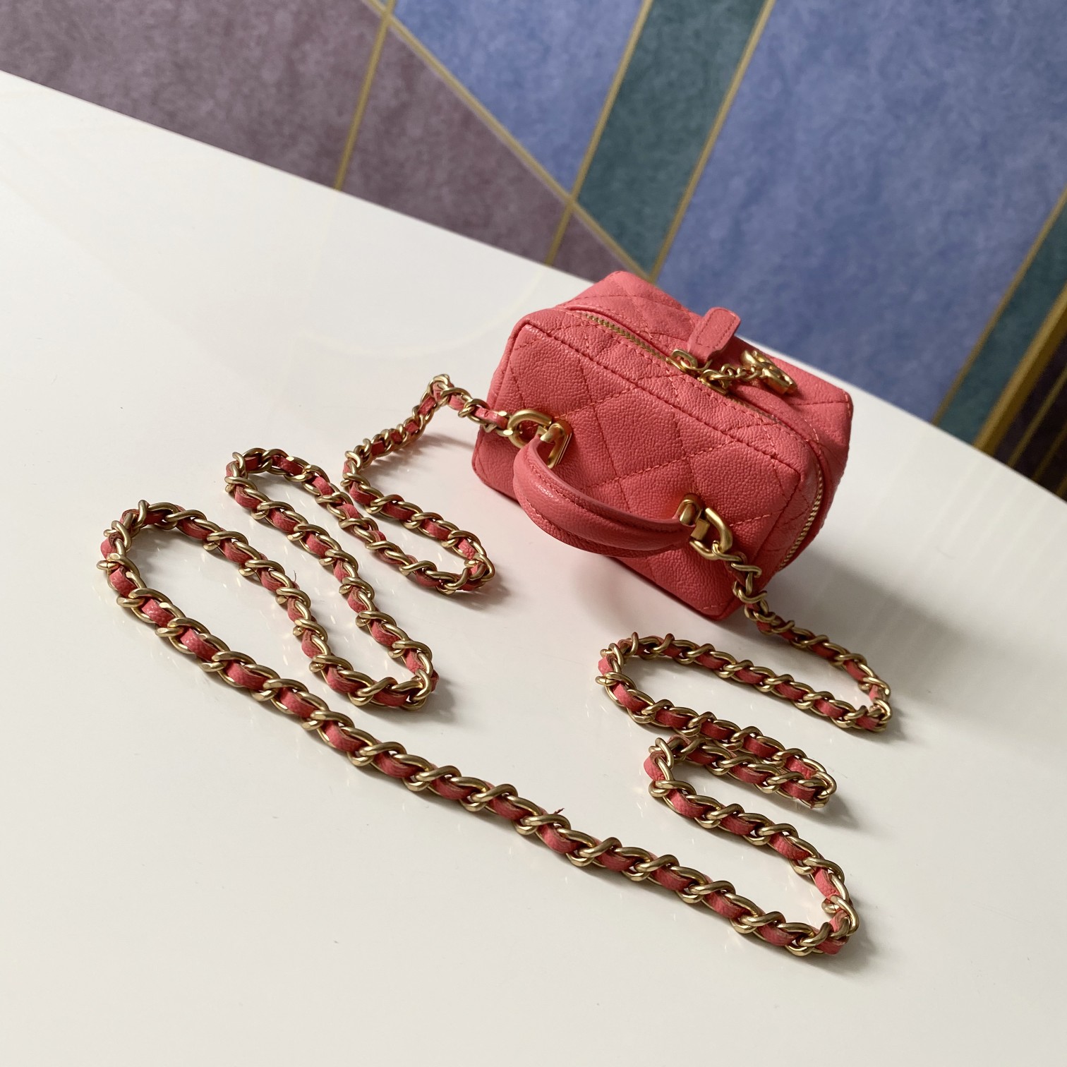 Handbag Chanel AP2194 size 12 11.5 7 cm - vstockx