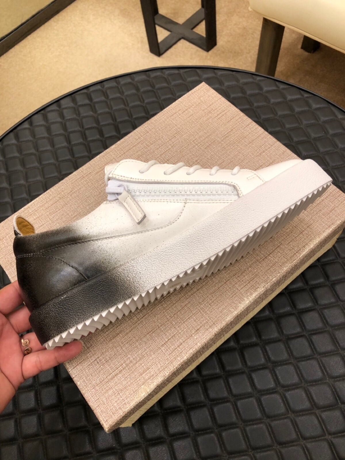 Giuseppe Zanotti Frankie Sneaker 9 - vstockx