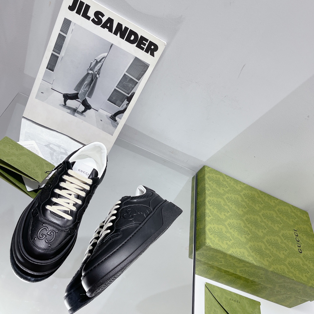 Gucci Women's GG sneaker 2 - vstockx