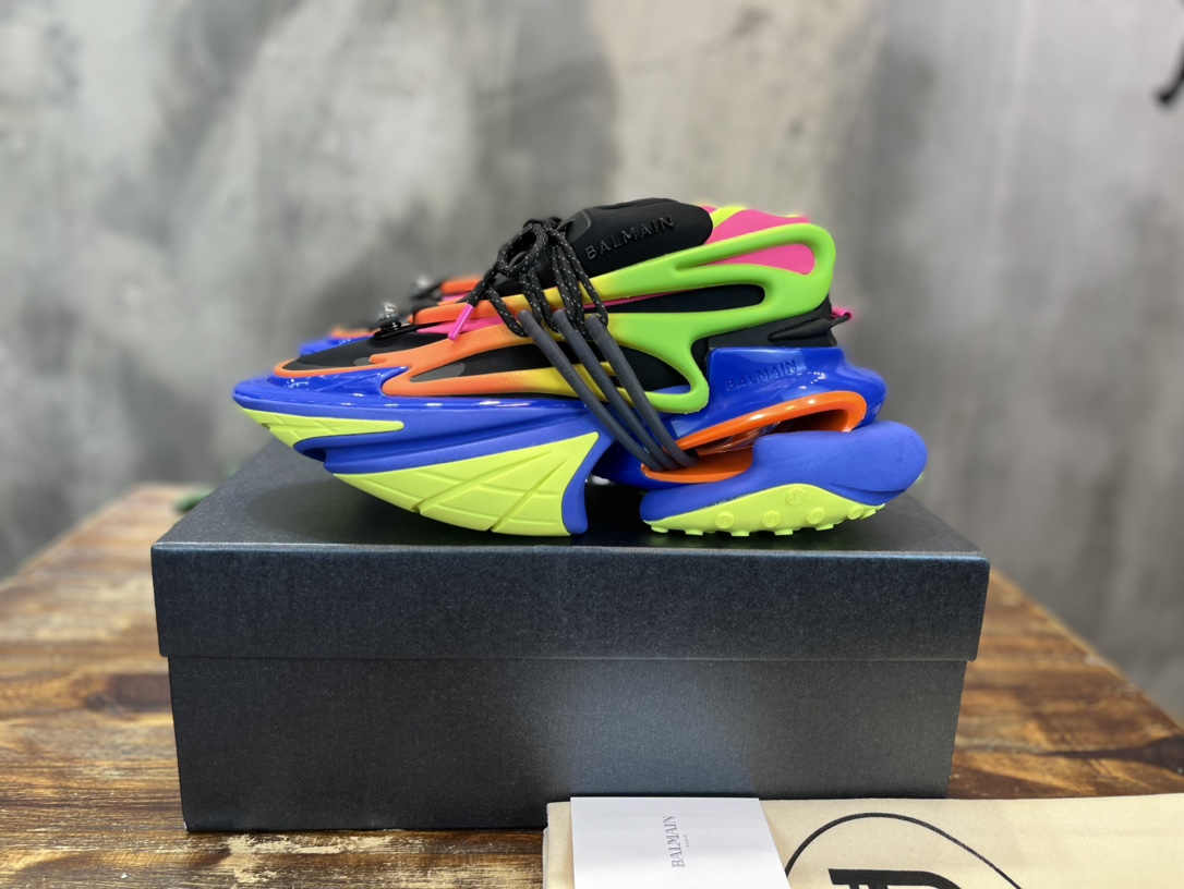 Balmain Unicorn Low-Top Multicolor - vstockx