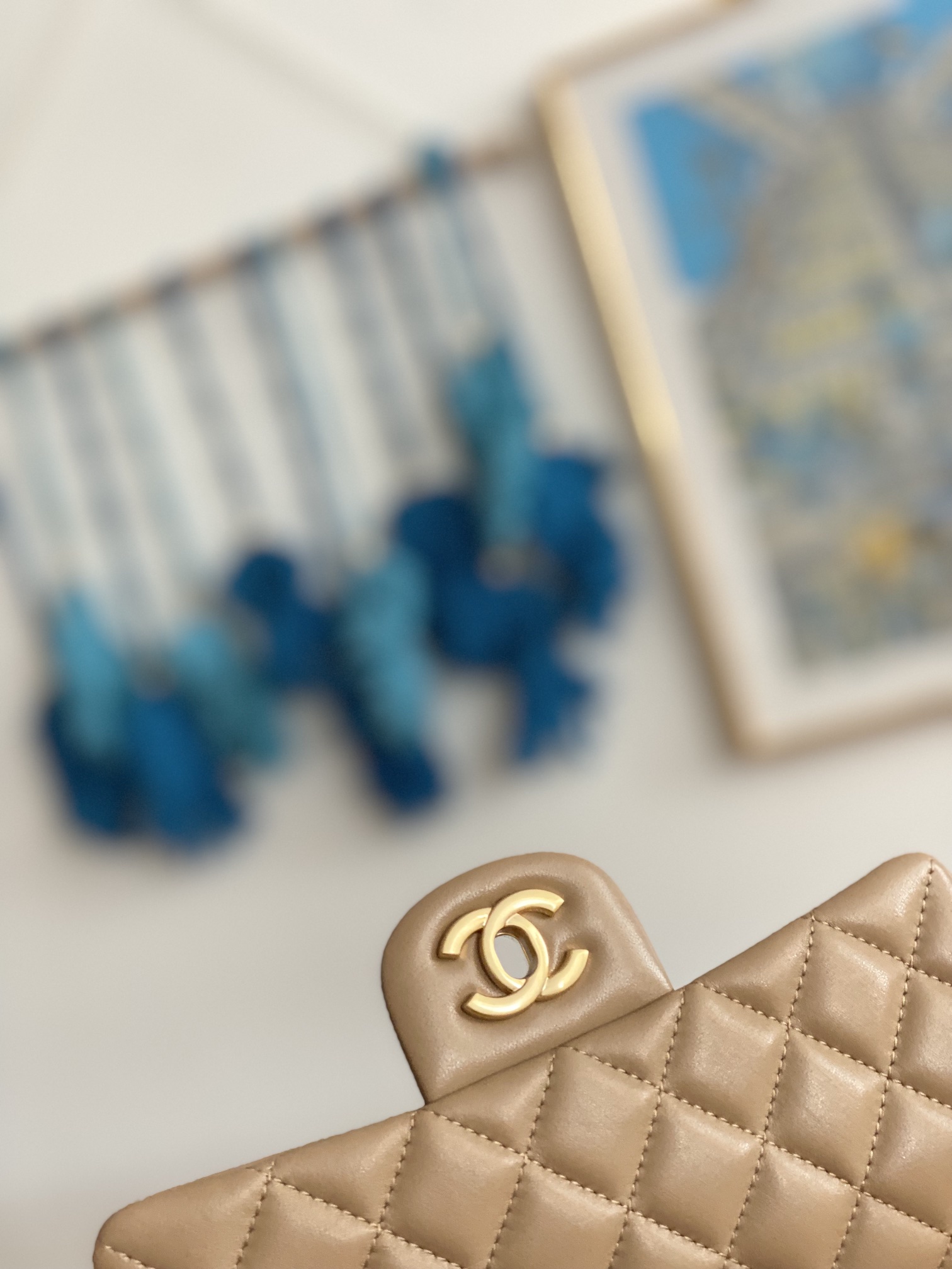 Handbag Chanel AS2431 size 20X14X7 CM - vstockx