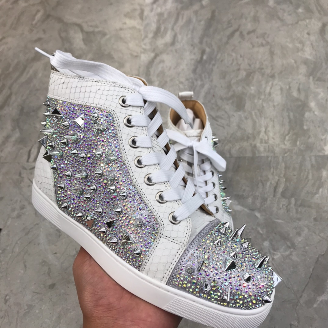 Christian Louboutin Louis Junior Spikes Orlato Flat Sneakers 26 - vstockx