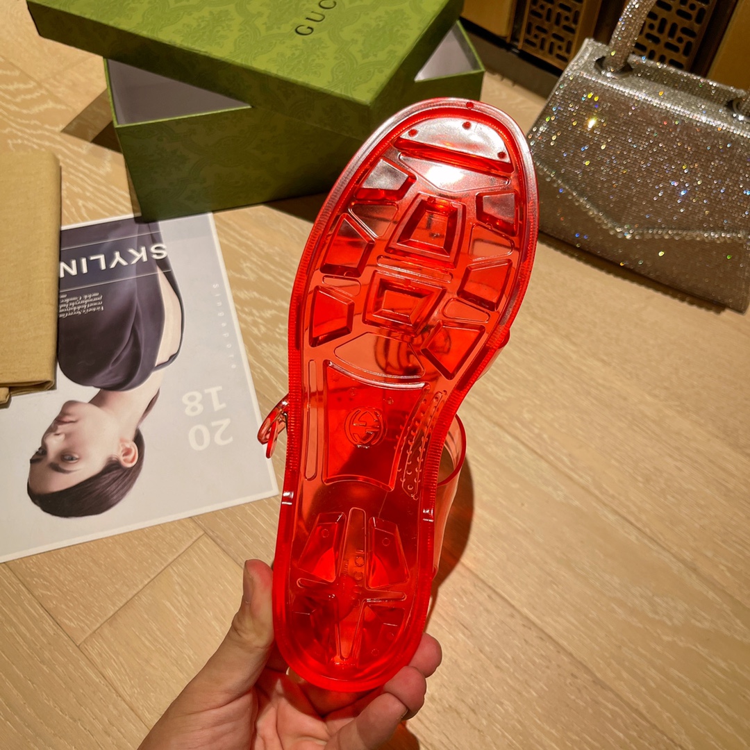 Gucci Women's sandal with Double G Women 11 - vstockx