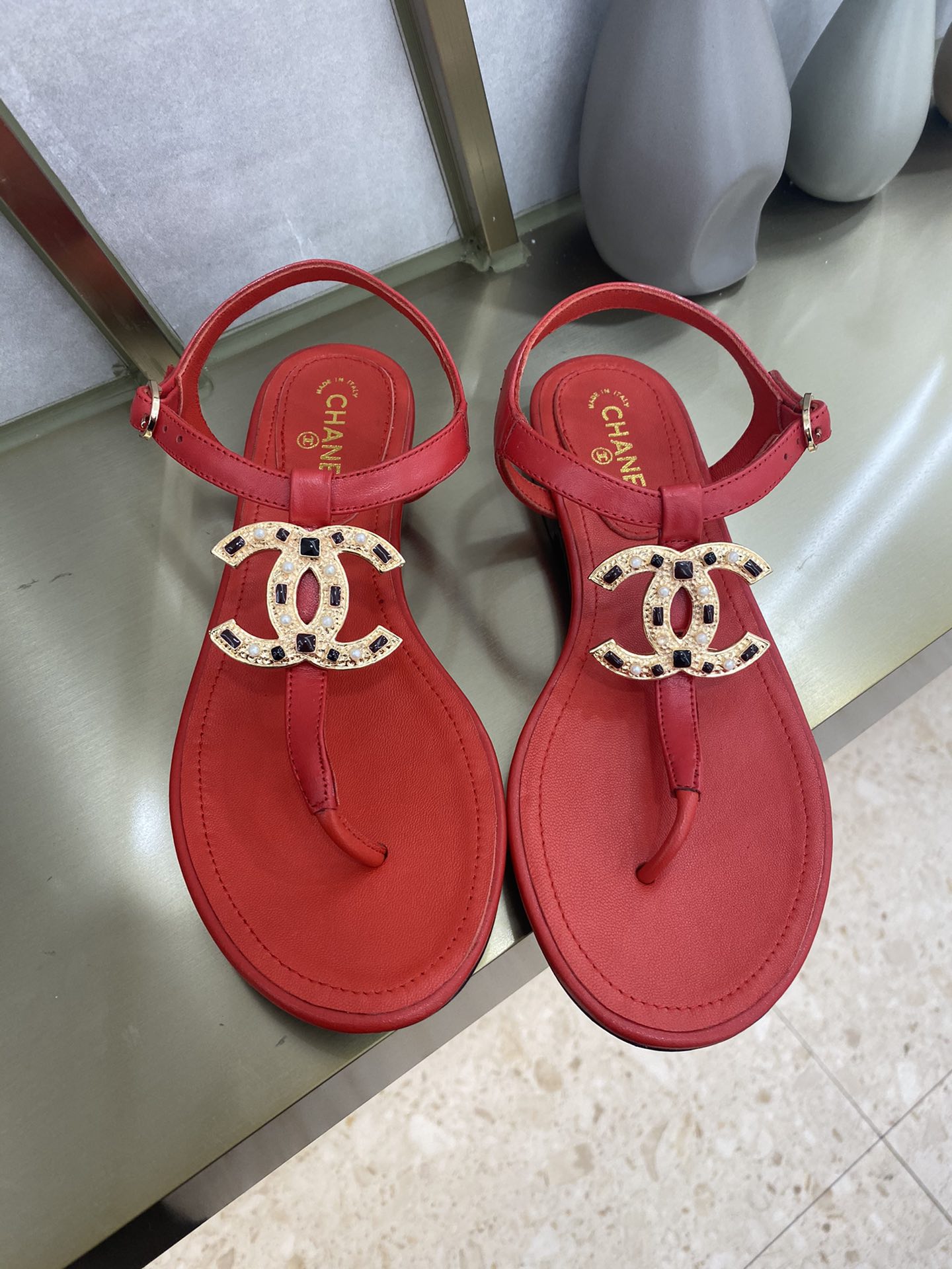 Chanel Slides 37 - vstockx