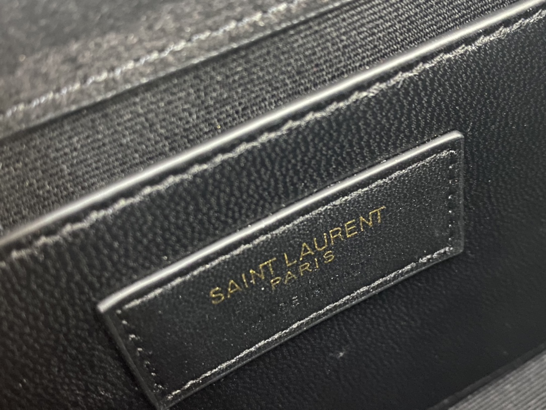 Handbags SAINT LAURENT 474366 size 20x15x7 cm - vstockx