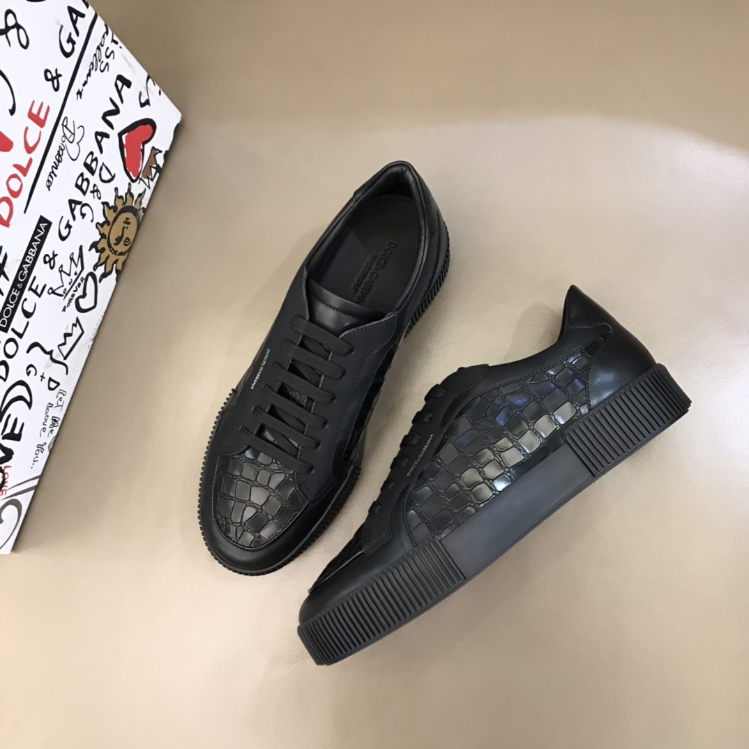 Dolce & Gabbana Low Tops Sneakers 19 - vstockx