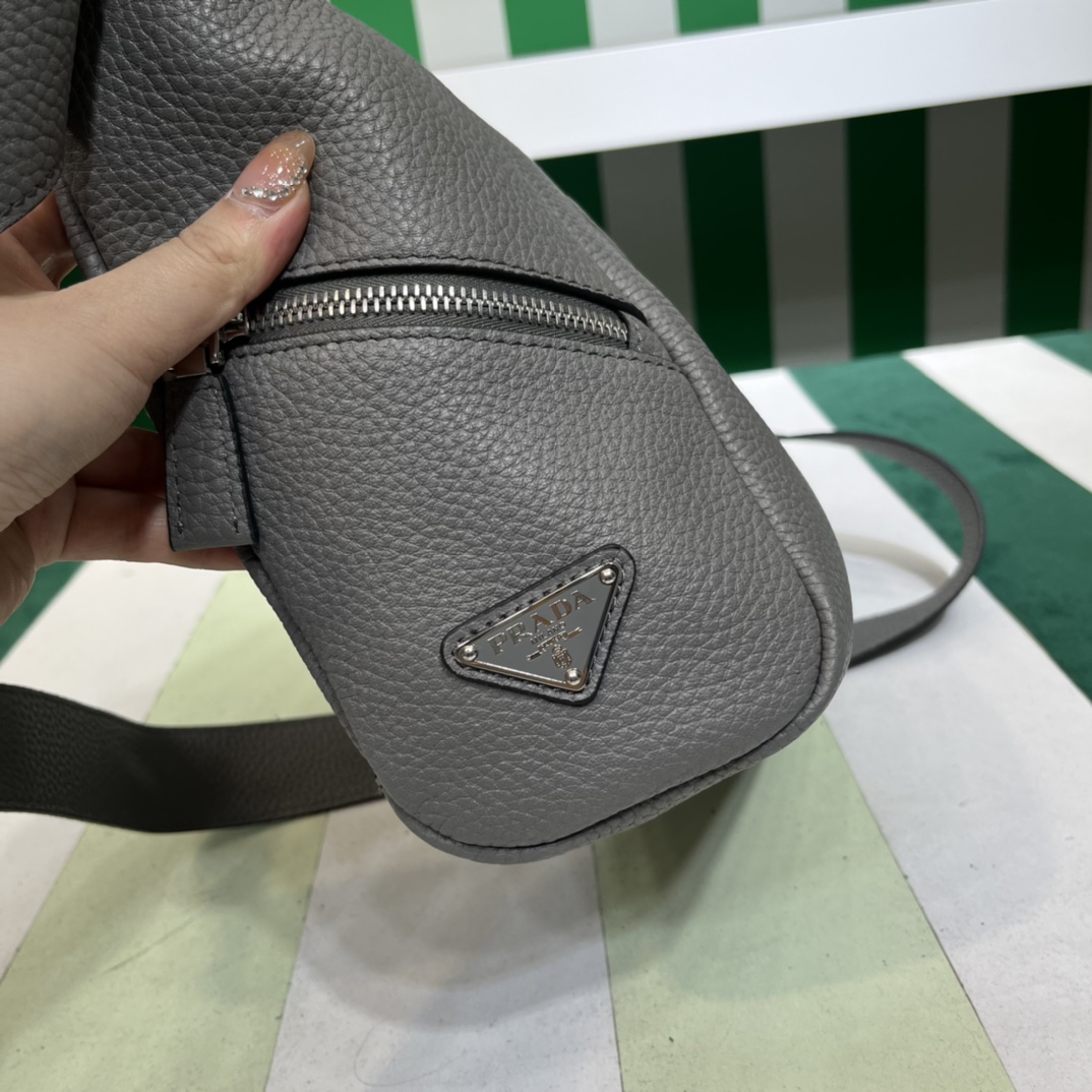 Handbags Prada 2VH165 size:23*11*26 cm - vstockx