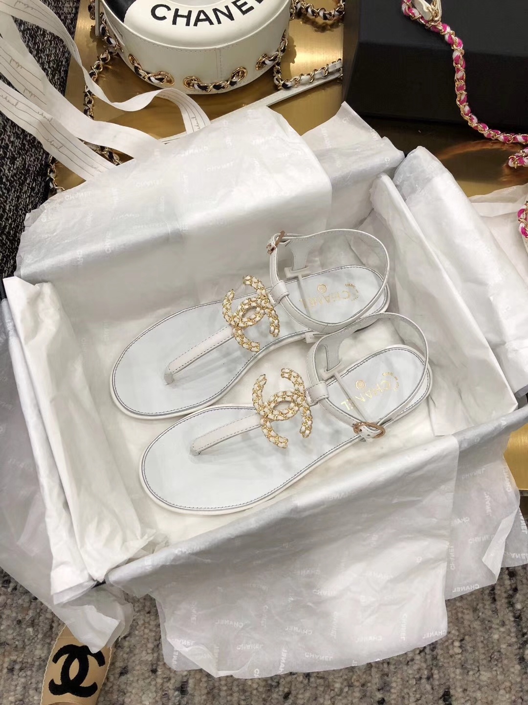 Chanel Slides 43 - vstockx