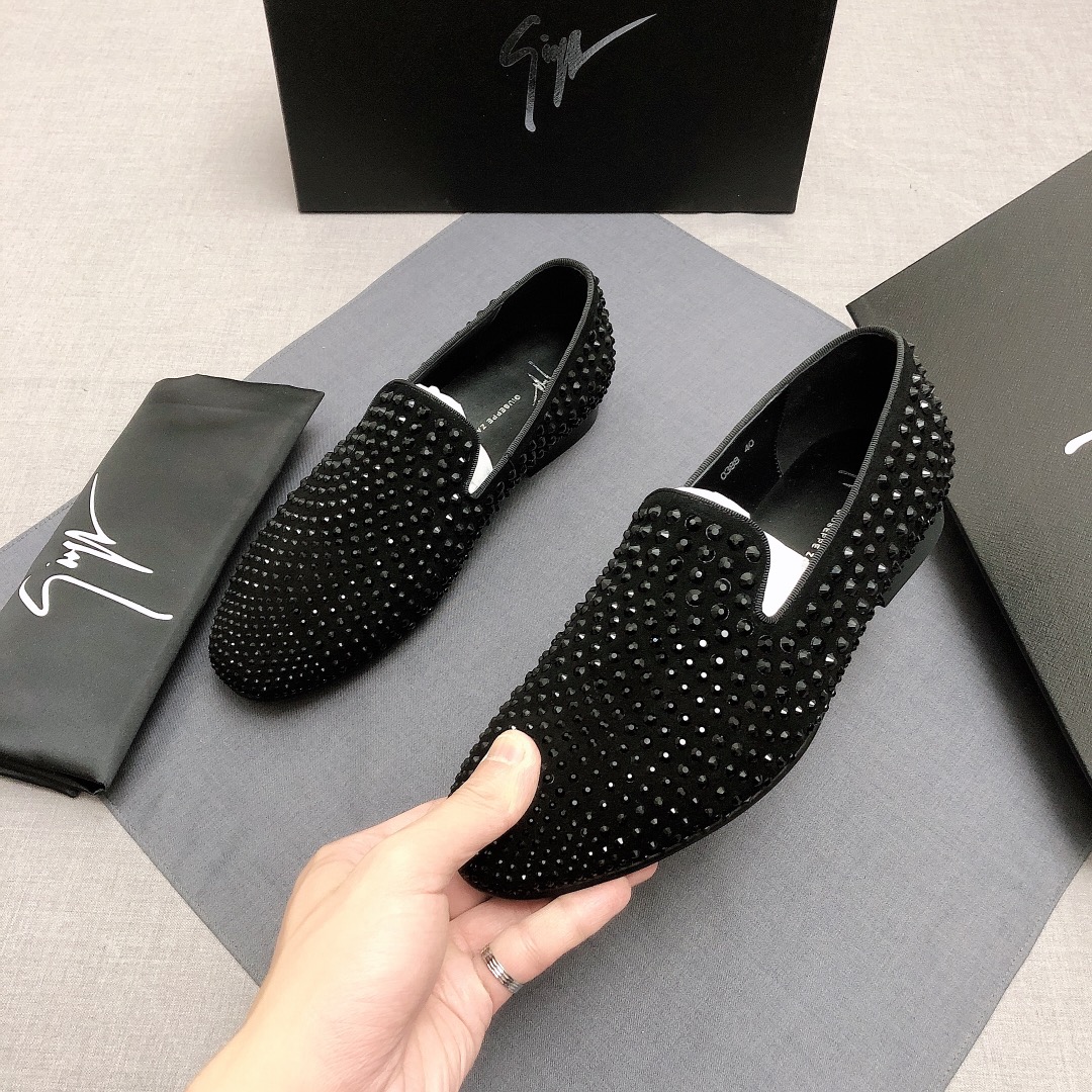 Giuseppe Zanotti Slip-on 8 - vstockx