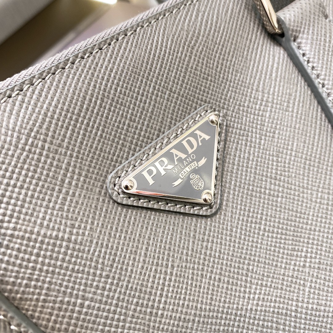 handbags prada 2VG061 size ?9*29*9cm - vstockx