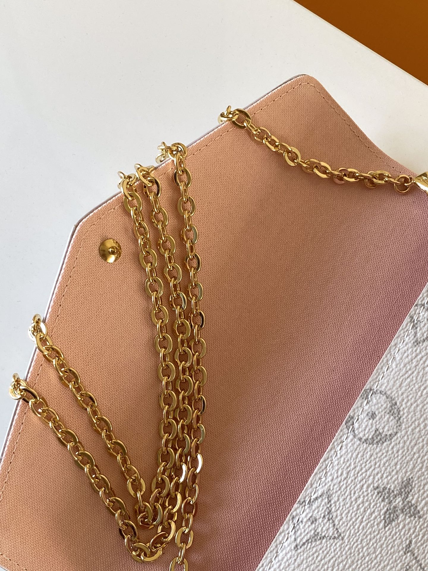 Handbag Louis Vuitton M61276 size 21.0 x 12.0 x 3.0 cm - vstockx