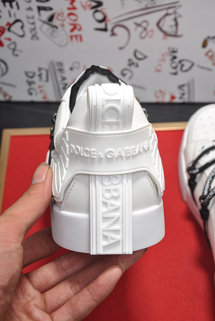 Dolce & Gabbana Low Tops Sneakers 68 - vstockx