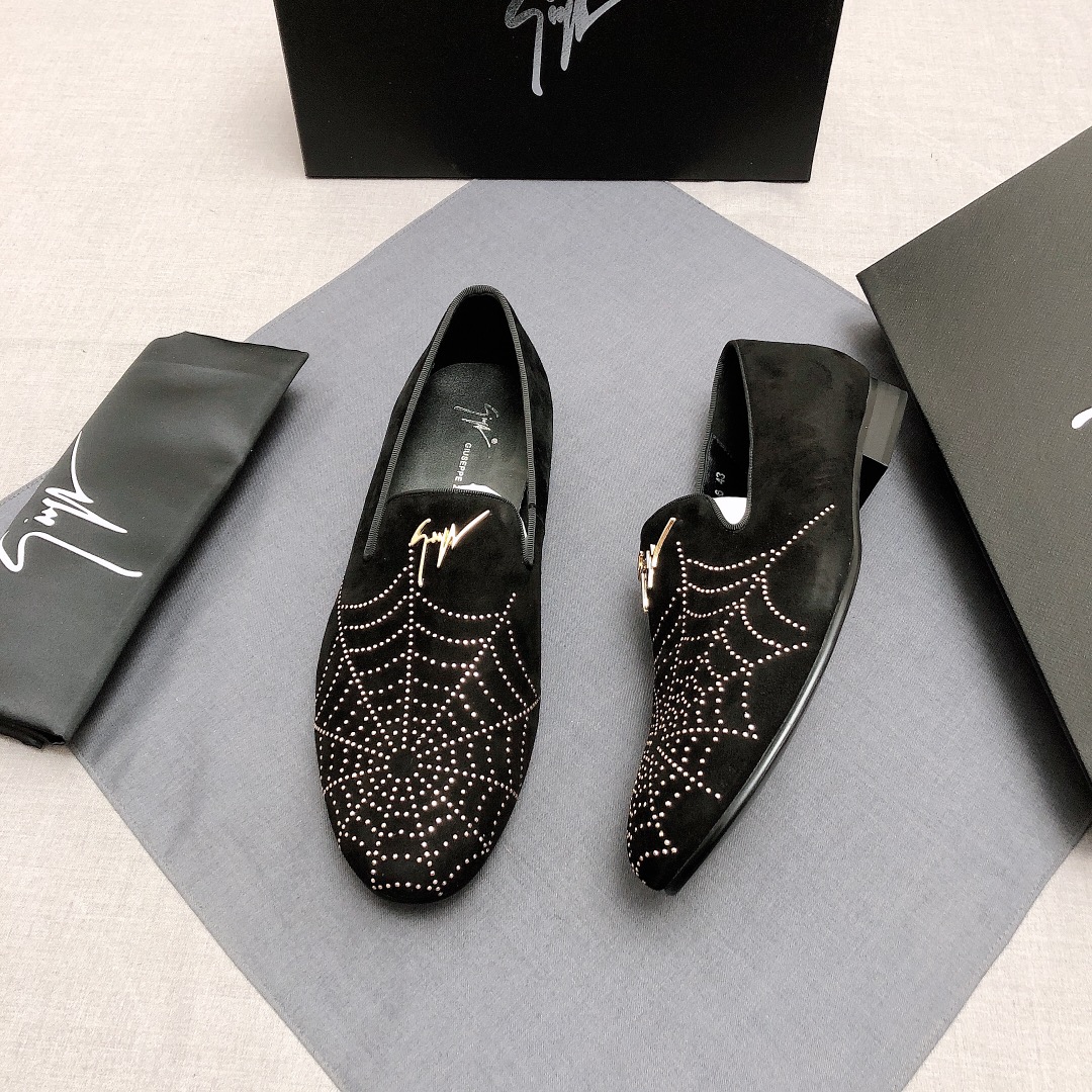 Giuseppe Zanotti Slip-on 6 - vstockx