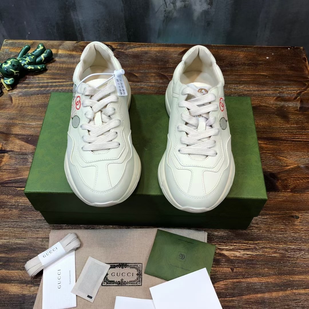 Gucci Rhyton sneaker 19 - vstockx