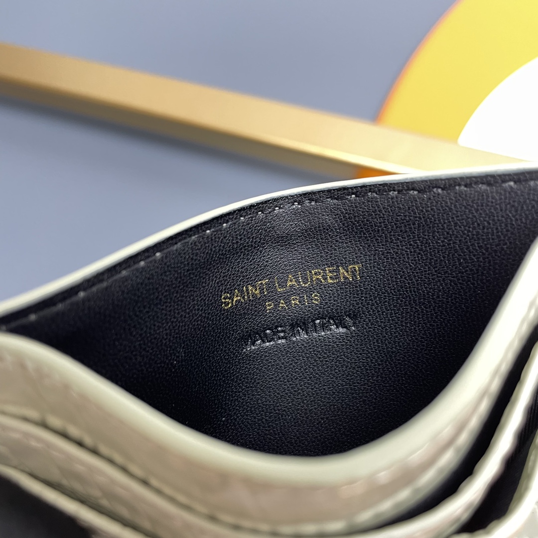 Handbags SAINT LAURENT 423291 size 10x7.5x0.5 cm - vstockx