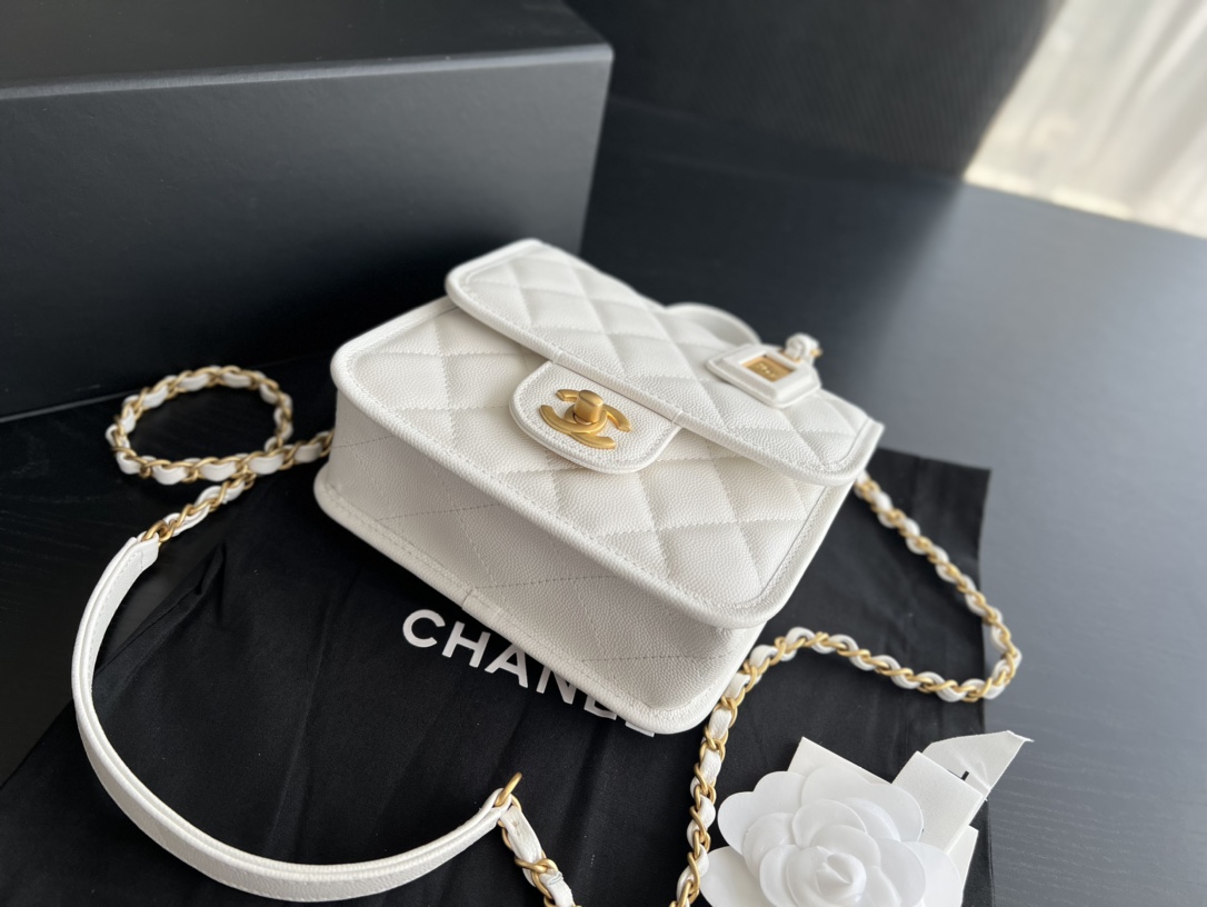 Handbag Chanel AS3652 size 17cmx20.5cmx6 cm - vstockx